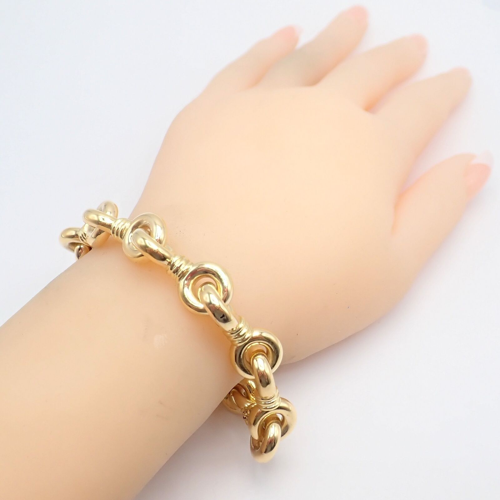 Vintage Chunky 18k Yellow Gold Bracelet - 8 Inch, 37 Grams | Luxury Estate Jewelry for Women | Perfect for Weddings, Parties & Special Occasions