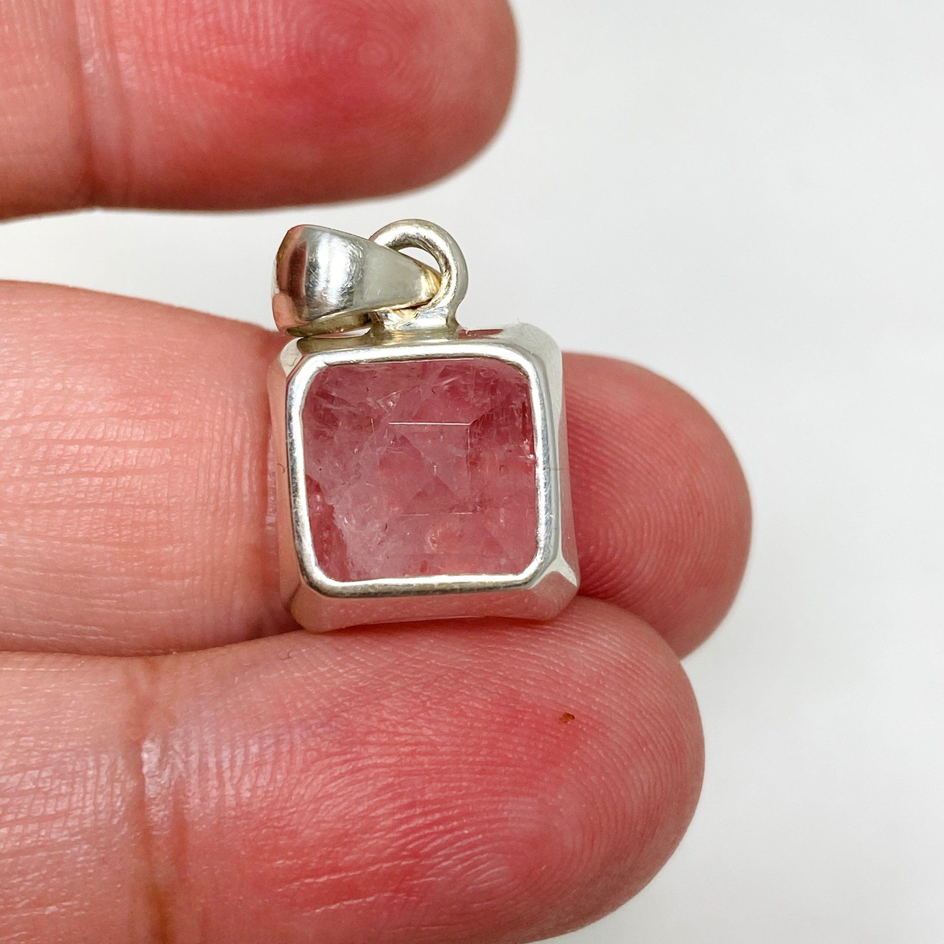 Morganite Faceted Square Pendant Necklace PPGJ694 - Elegant Rose Quartz Jewelry for Women, Perfect for Weddings, Anniversaries & Special Occasions
