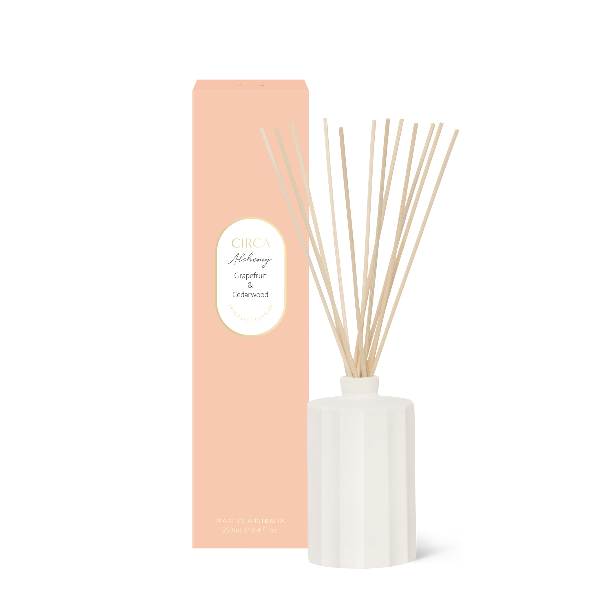 Refreshing Grapefruit & Cedarwood Scented Candle - Aromatherapy for Relaxation & Stress Relief - Perfect for Home, Office & Spa Use