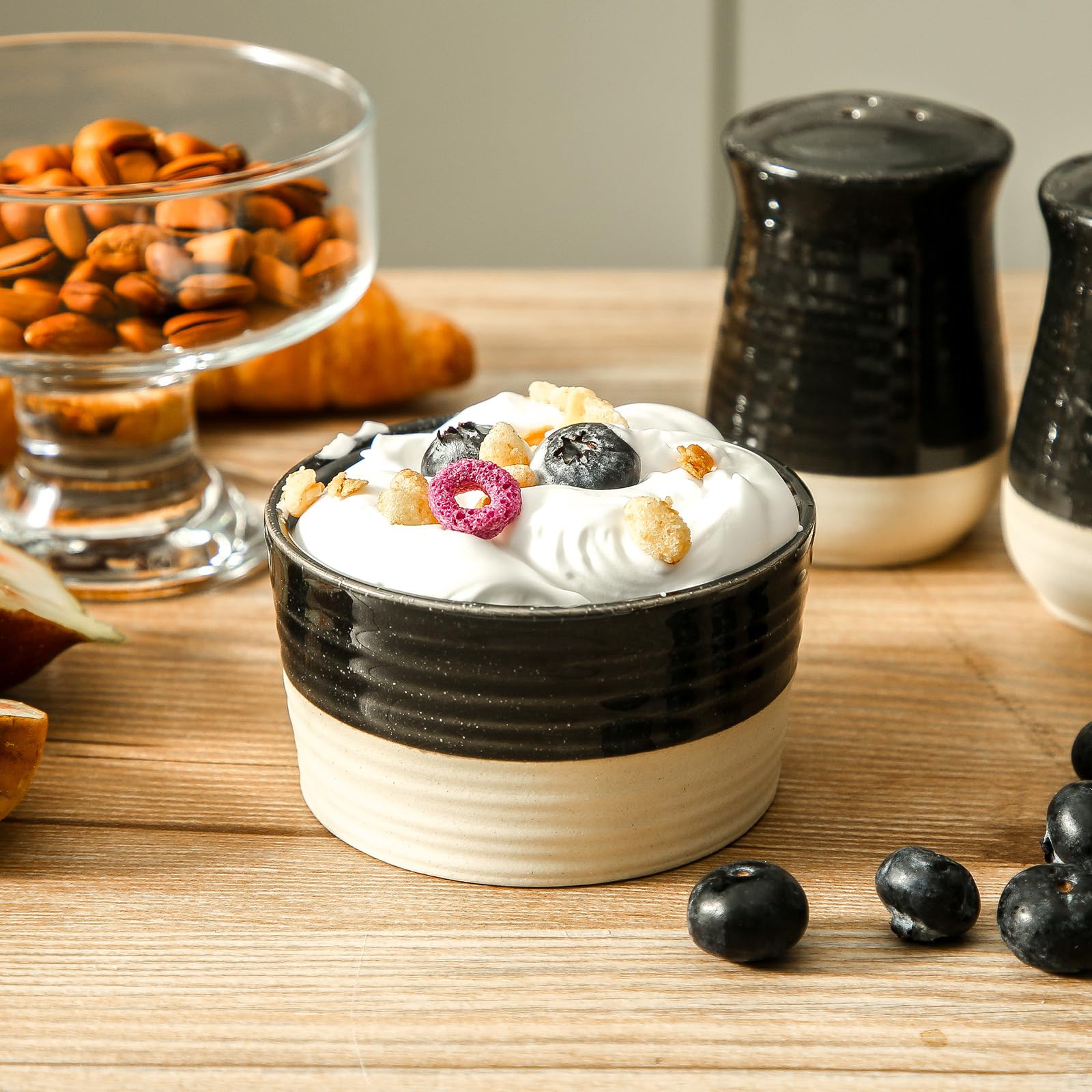 Hasense 6oz Ceramic Ramekins - Oven Safe Mini Baking Cups for Creme Brulee, Pudding & Ice Cream (Set of 6, Black) - Perfect for Desserts & Dipping Sauces