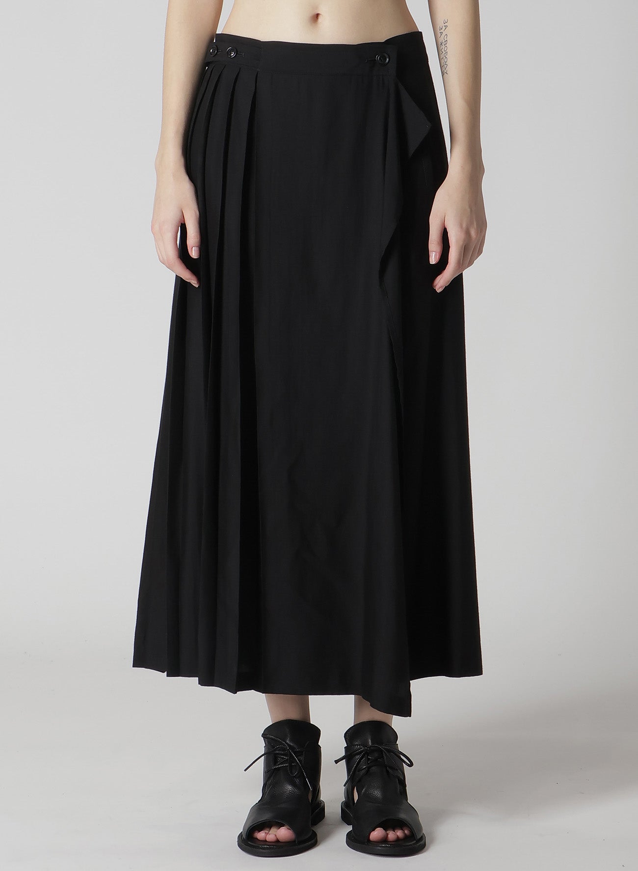 4OZ CU/DUNGAREE TWILL PLEATED WRAP SKIRT - Women's Denim Wrap Skirt with Pleats for Casual & Office Wear | Perfect for Spring & Summer Outfits