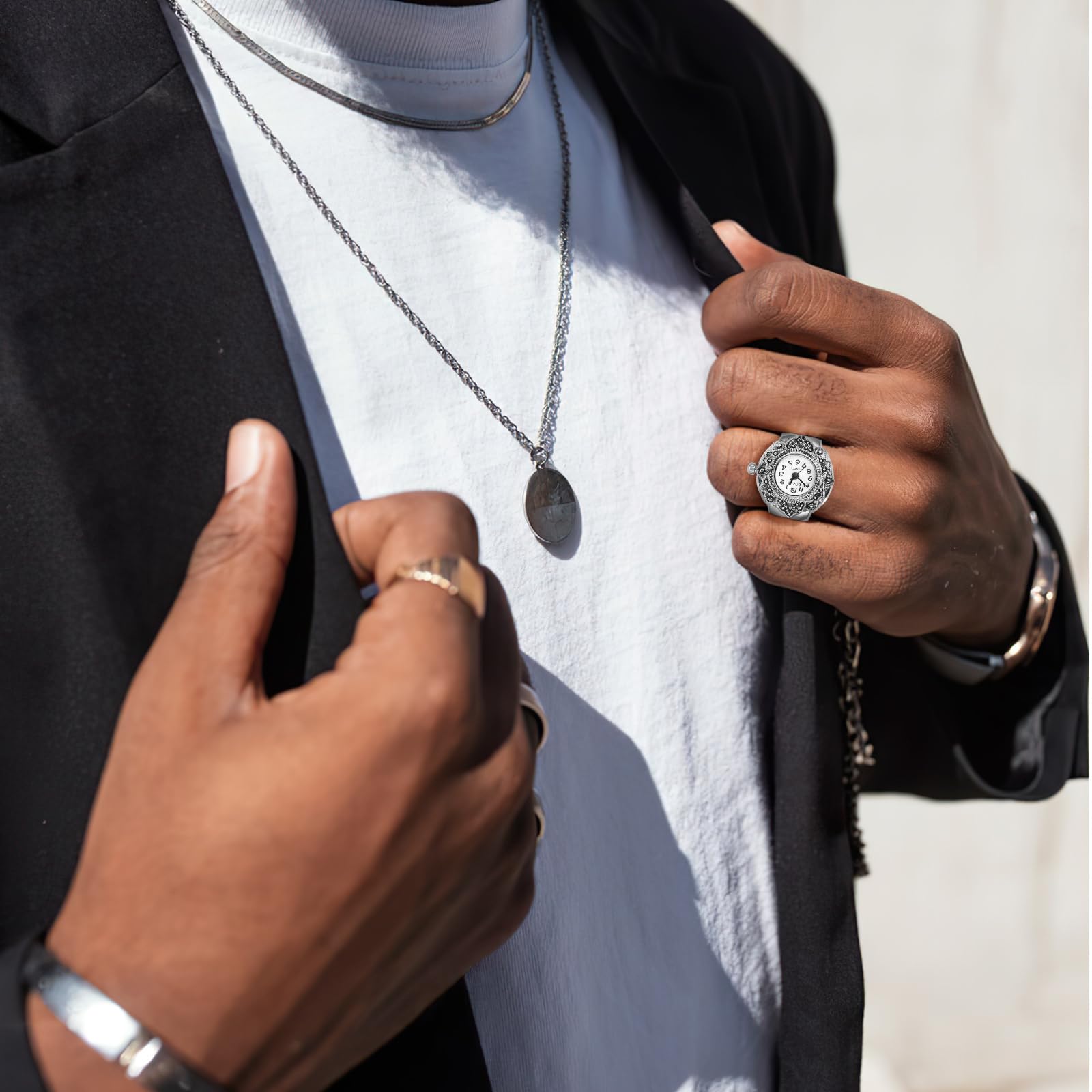 Balacoo Stylish Quartz Finger Ring Watch for Women & Men - Elegant Fashion Accessory for Parties, Dates, and Daily Wear