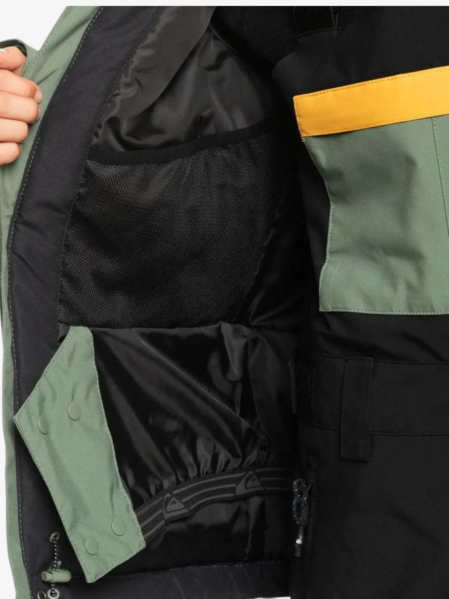 Quiksilver Mission Block Snow Jacket for Kids - Green & Black - Warm Winter Coat for Boys & Girls - Perfect for Skiing, Snowboarding & Outdoor Adventures