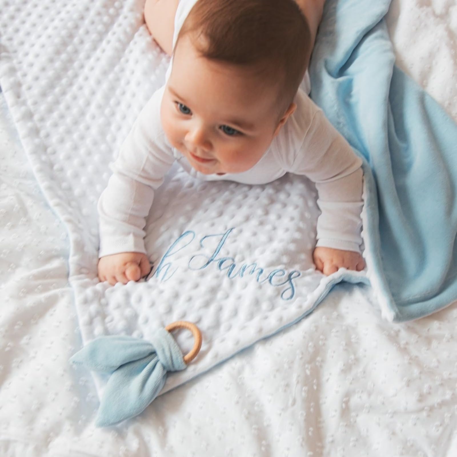 Personalized Name Blankets for Baby Girls - Custom Embroidered Baby Blanket with Name (130x150cm/51x59in) - Perfect for Nursery, Gift, and Photo Shoots
