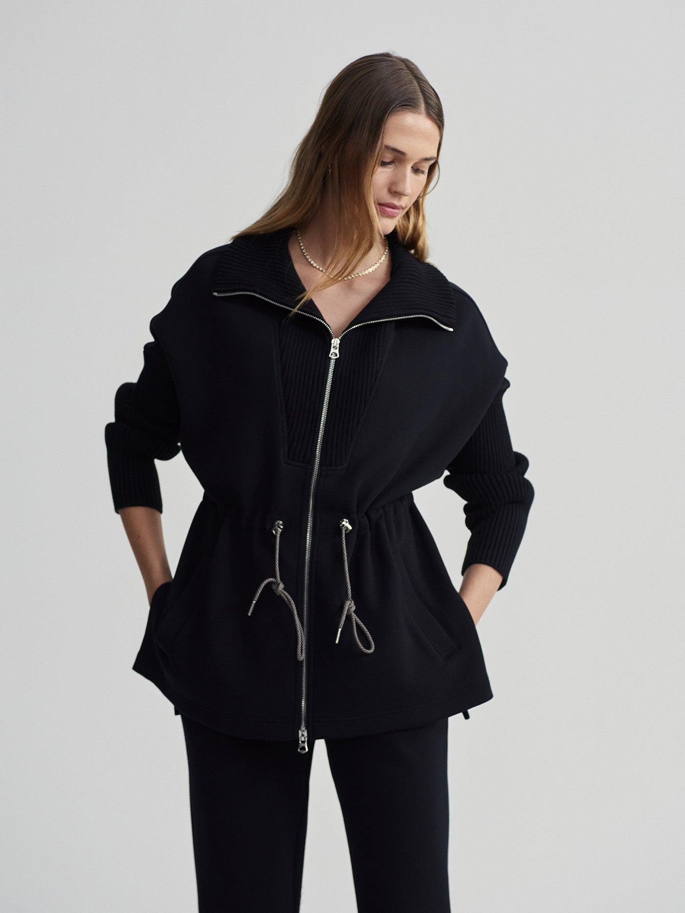 Varley Palen Longline Zip Through Hoodie - Black | Women's Casual Wear for Everyday Comfort & Style | Perfect for Workouts, Lounging & Outdoor Activities