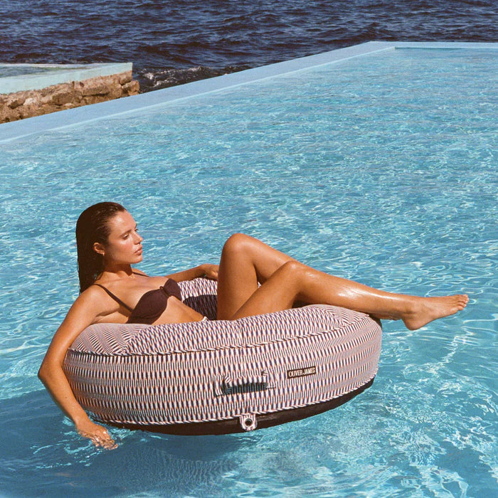Oliver James Lilo Inflatable Pool Ring Float - Fun Floating Lounge for Adults & Kids - Perfect for Swimming Pools, Lakes, and Beach Vacations