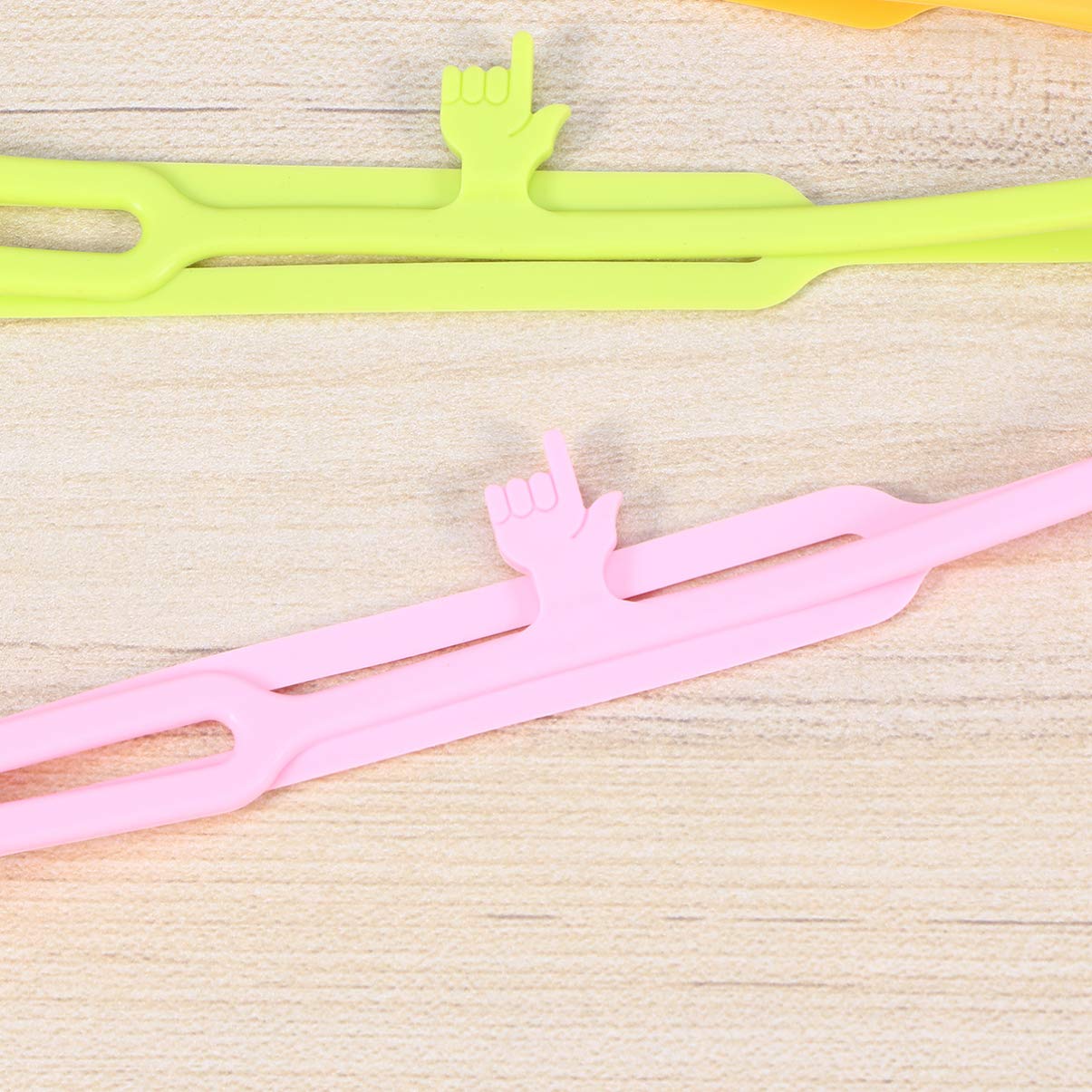 4pcs Cute Cartoon Silicone Bookmarks - Non-Slip Finger Bookmark Set for Kids & Adults - Perfect for Reading, Studying, and Gift Giving