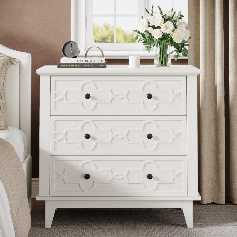 31.5 Inch Modern Nightstand with 3 Drawers - Bedside Table for Bedroom Storage, Perfect for Small Spaces, Apartments & Guest Rooms
