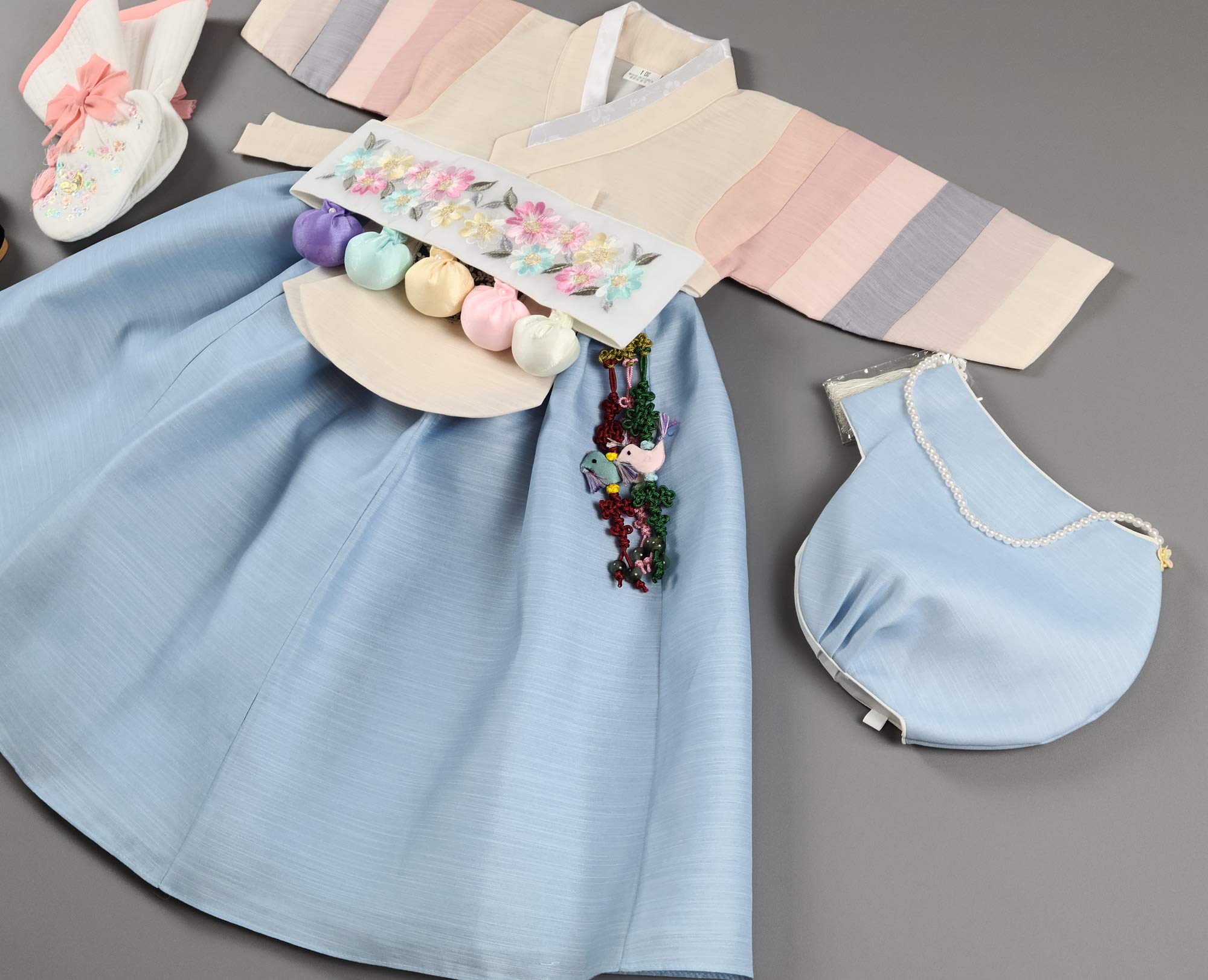 Korean Traditional Hanbok Dress for Baby Girl - First Birthday Party Outfit, Ages 1-10, Ivory & Blue - Perfect for Doljanchi Celebration, Korean Cultural Events & Photo Shoots
