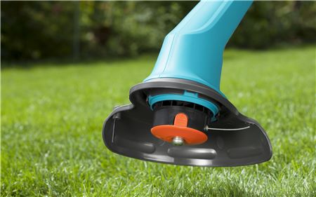 Gardena Turbotrimmer SmallCut 300/23 9805 20 - Electric Grass Trimmer for Lawn Edging & Garden Maintenance | Perfect for Small Yards & Tight Spaces