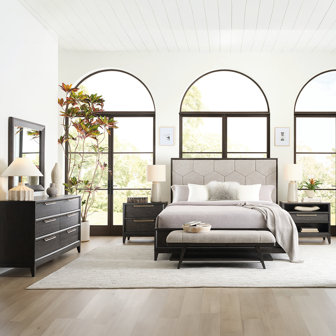 Quincy Bed Frame - Queen Size, Sturdy Metal Platform with Wooden Slats, Noise-Free & Easy Assembly - Perfect for Bedroom, Guest Room, and Dormitory