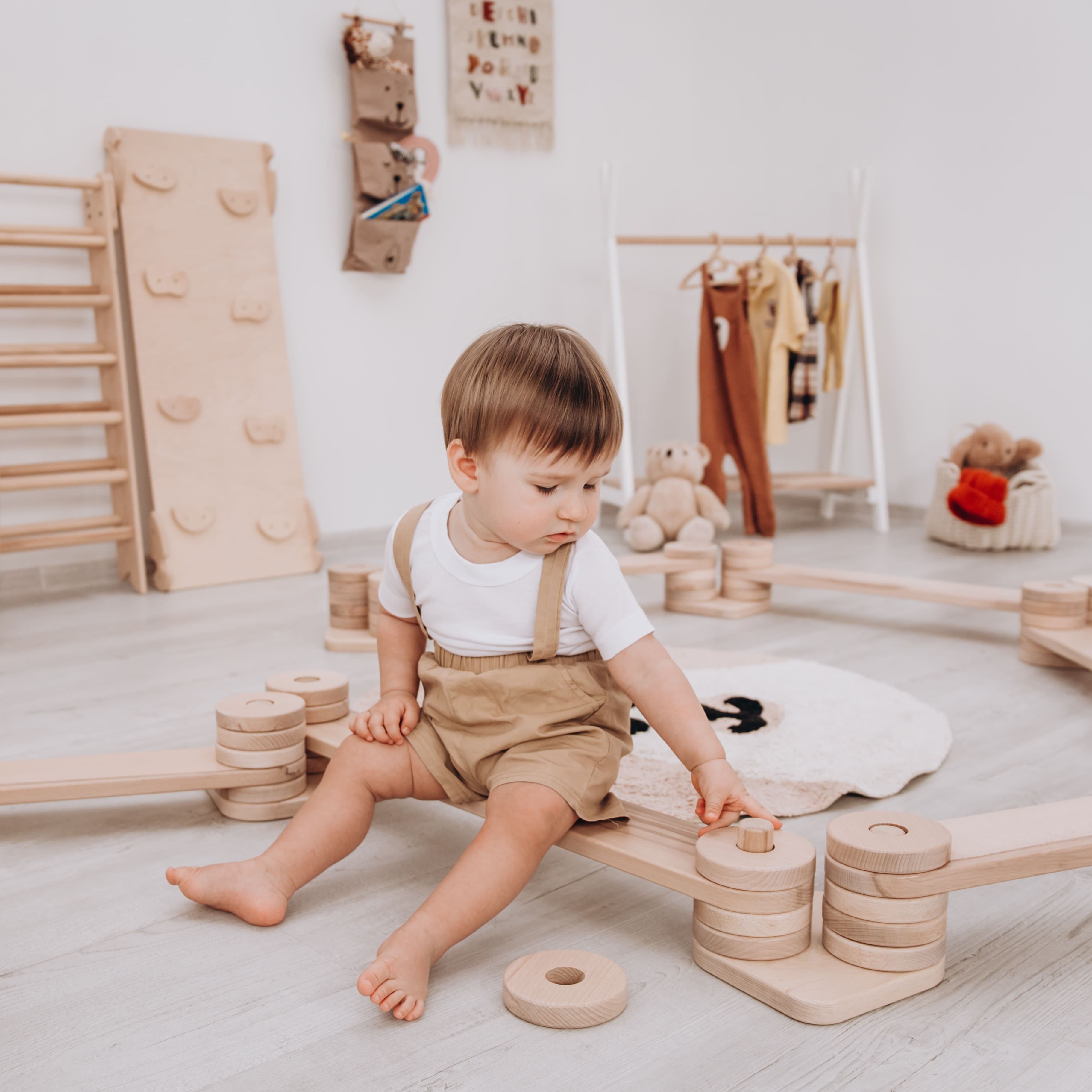 Kids Balance Beam - Non-Slip Gymnastics Training Equipment for Toddlers & Children - Perfect for Indoor/Outdoor Play, Yoga, and Motor Skill Development