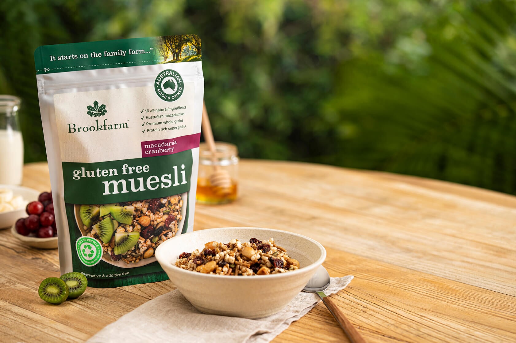 Brookfarm Gluten Free Macadamia Muesli with Cranberry - Healthy Breakfast Cereal for Weight Loss & Energy Boost - Perfect for Smoothie Bowls, Yogurt Toppings & On-the-Go Snacks