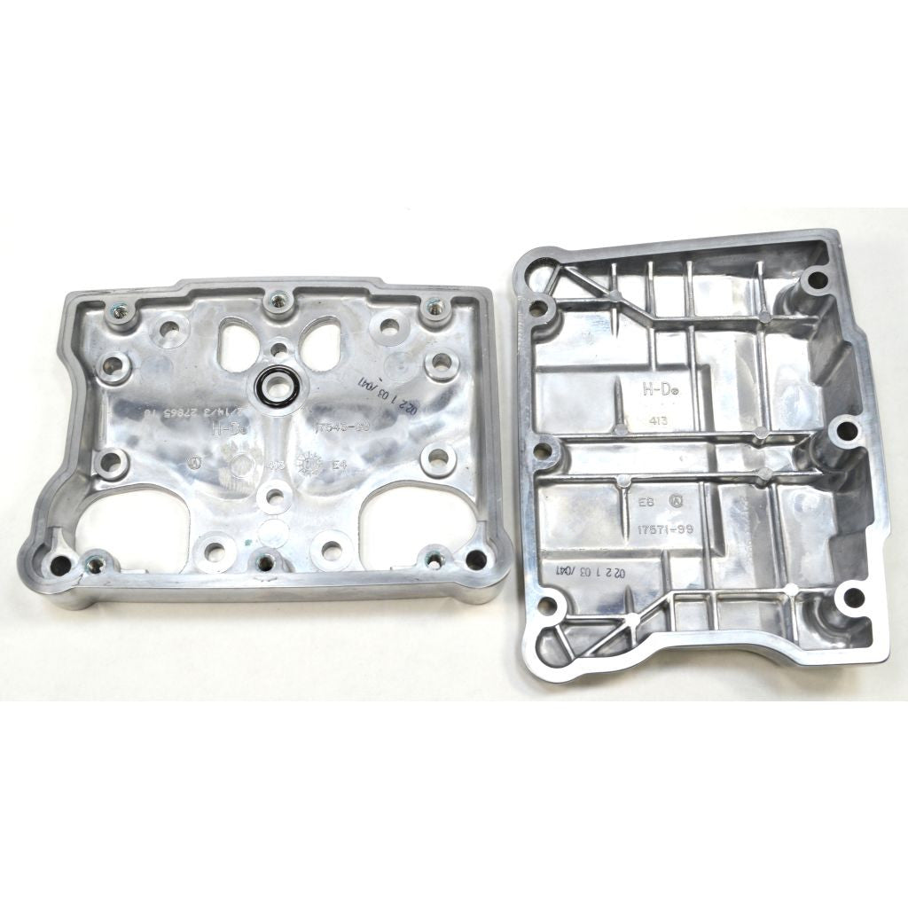 Harley Davidson Twin Cam Rocker Box Covers #17543-99 & #17571-99 - Motorcycle Engine Parts for Custom Bike Upgrades & Performance Enhancement