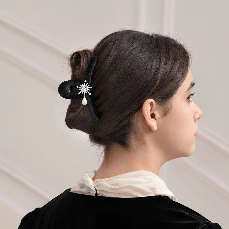 Fionn Large Hair Claw Clip for Women - Strong Hold Hair Clips for Thick Hair - Perfect for Ponytails, Buns & Updos (Home, Office, Gym, Travel)