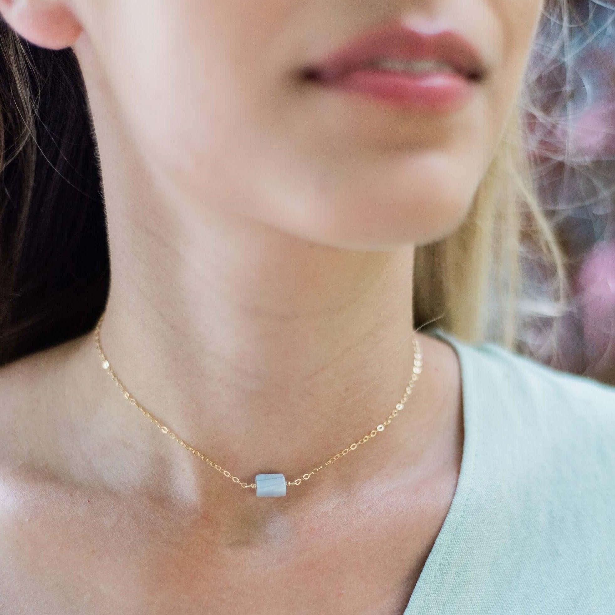 Raw Blue Lace Agate Crystal Nugget Choker Necklace - Natural Healing Stone Jewelry for Women - Perfect for Meditation, Yoga & Boho Fashion