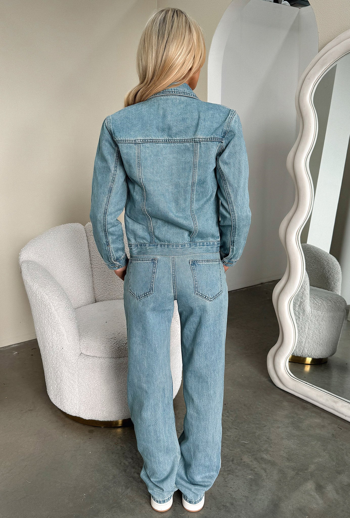 Jovie Jeans Women's Classic Blue Denim Jeans - Perfect for Casual Wear, Office & Date Night Outfits