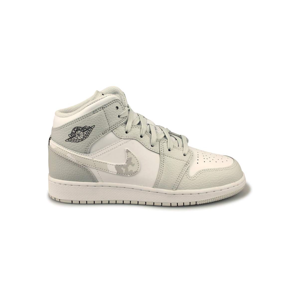Nike Boys' High-Top Basketball Shoes - Lightweight, Breathable & Durable for Sports & Casual Wear - Perfect for School, Training & Everyday Use