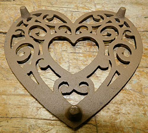 Antique Victorian Heart Cast Iron Trivet for Kitchen & Farmhouse Decor - Perfect for Hot Dishes & Table Setting
