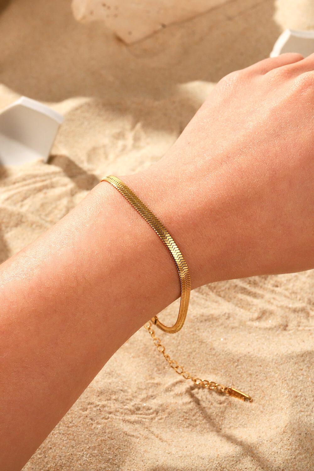 Stainless Steel Herringbone Chain Bracelet for Women & Men - Elegant Jewelry Gift for Everyday Wear, Parties & Special Occasions