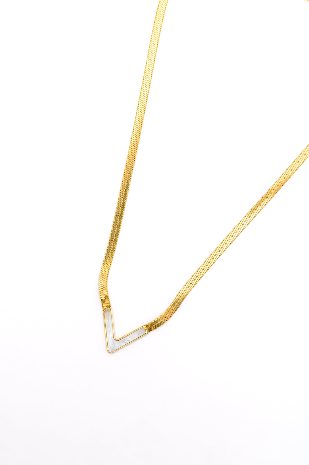 Elegant Pearl V-Necklace for Women - Classic & Timeless Jewelry Gift for Wedding, Anniversary & Special Occasions