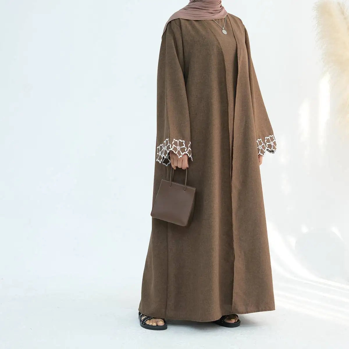 Elegant Dubai Abaya Dress with Floral Embroidery - Lightweight Open Cardigan for Women - Perfect for Modest Fashion, Prayer, and Special Occasions