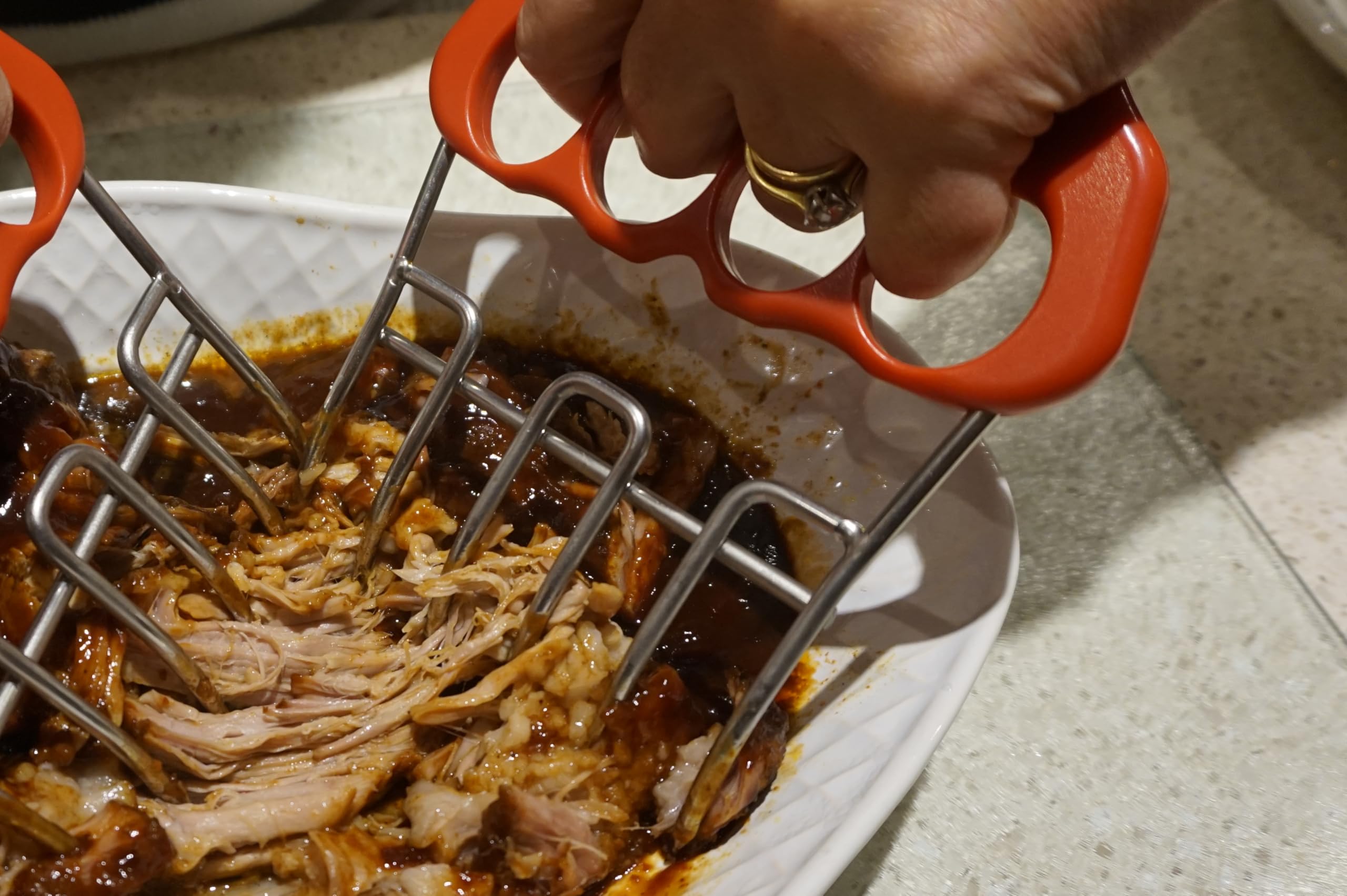 Premium Meat Shredder Claws - Heavy Duty Forks & Tongs for Pulled Pork, Chicken, Beef - Dishwasher Safe & Easy to Clean - Model TTA03 - Perfect for BBQ, Home Cooking & Restaurant Use