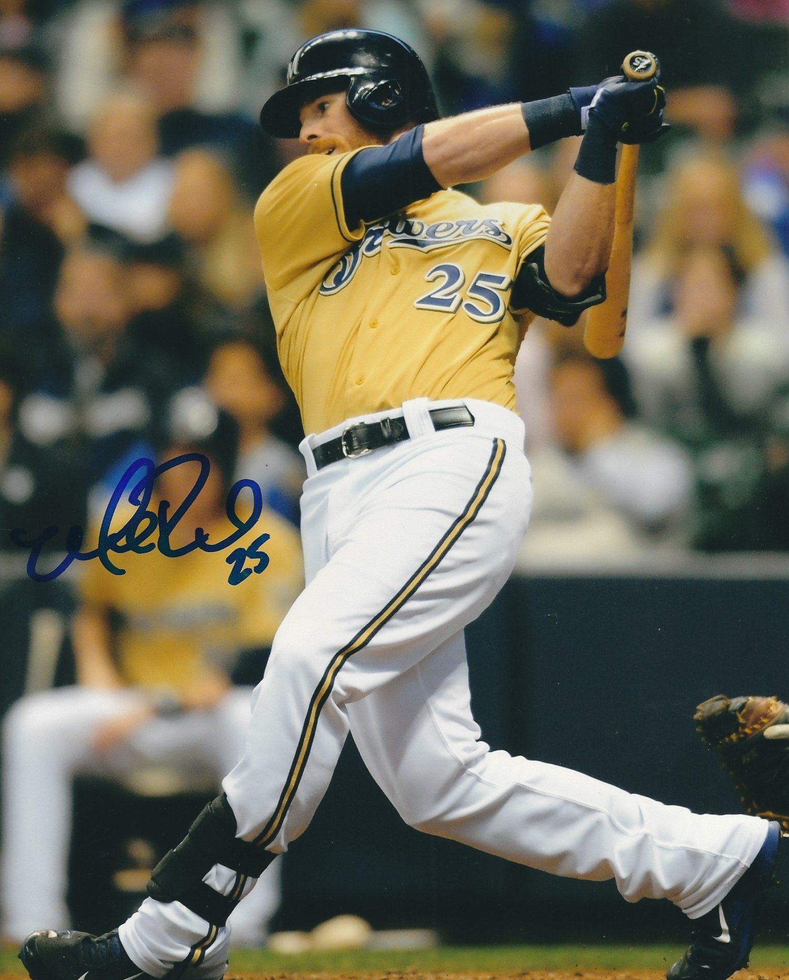Autographed Michael Reed 8x10 Milwaukee Brewers Photo - Signed Collectible Baseball Memorabilia for Fans & Sports Enthusiasts - Perfect for Display in Home, Office, or Man Cave Decor