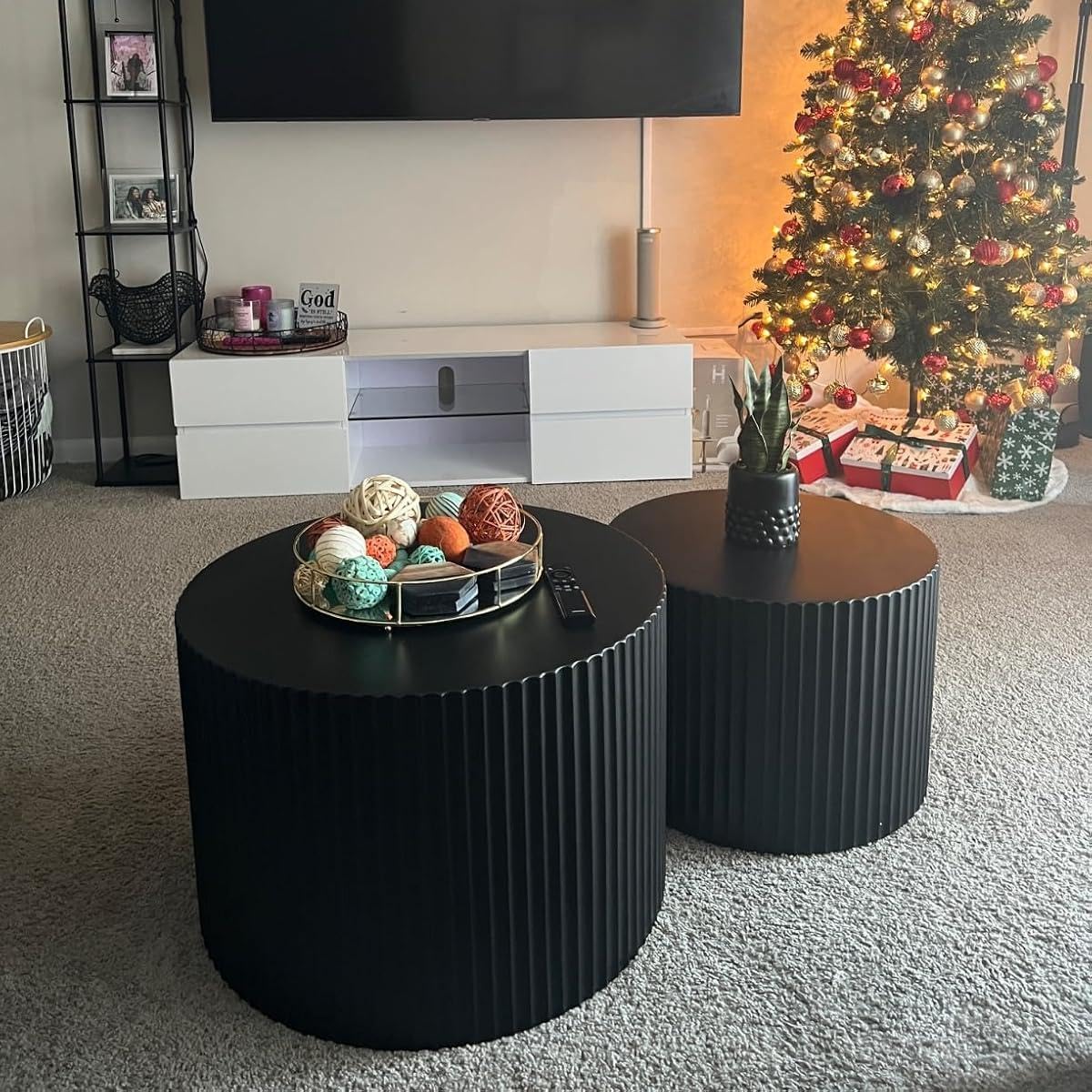 Modern Round Nesting Coffee Table Set of 2 - Black Accent Tables for Living Room, Small Space Furniture for Apartments & Cozy Homes