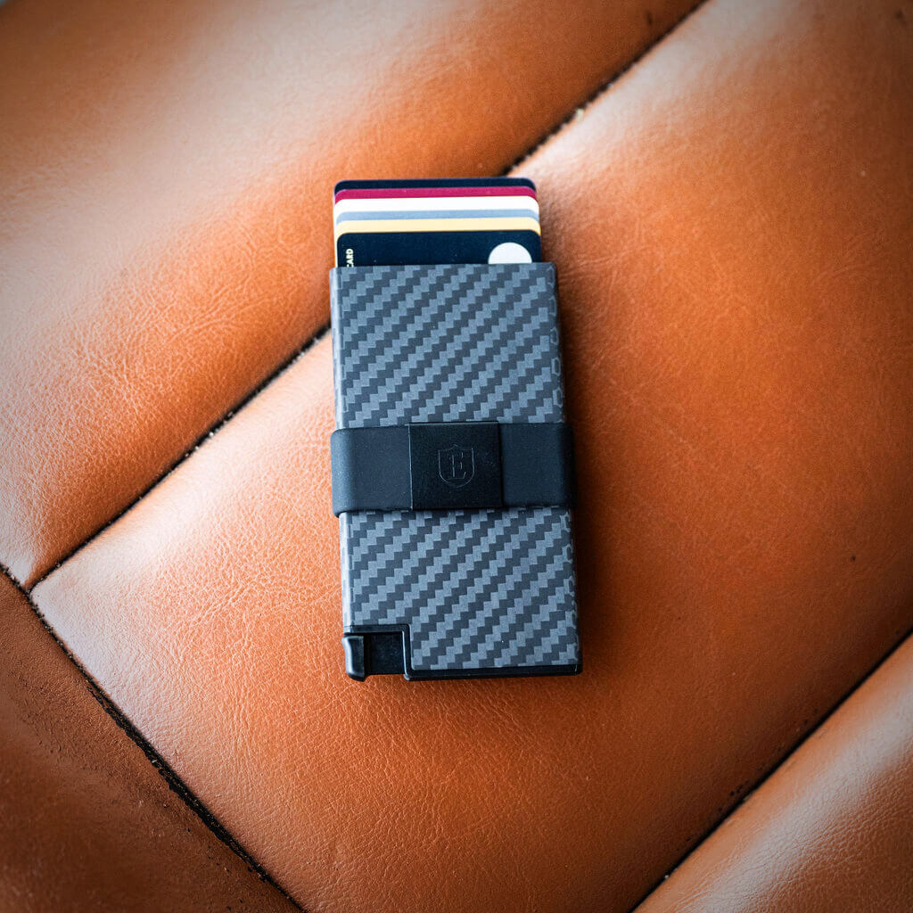 Apple AirTag Card Holder - Slim RFID Blocking Wallet for AirTag Tracker | Perfect for Travel, Keys & Wallet Tracking