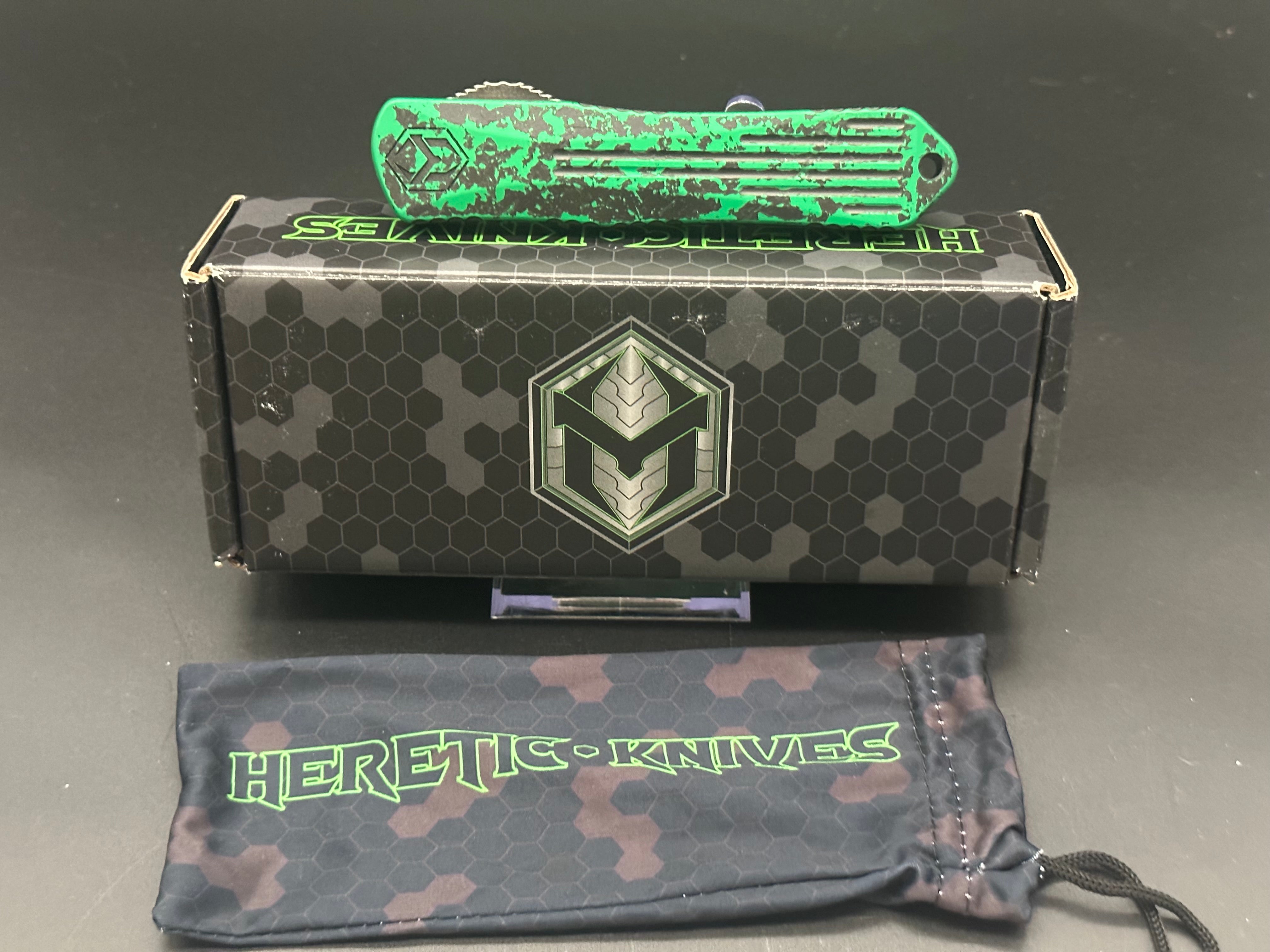 Heretic Manticore E Knife (2022 USN Show Special) - Tactical EDC Folding Knife for Outdoor, Camping & Survival