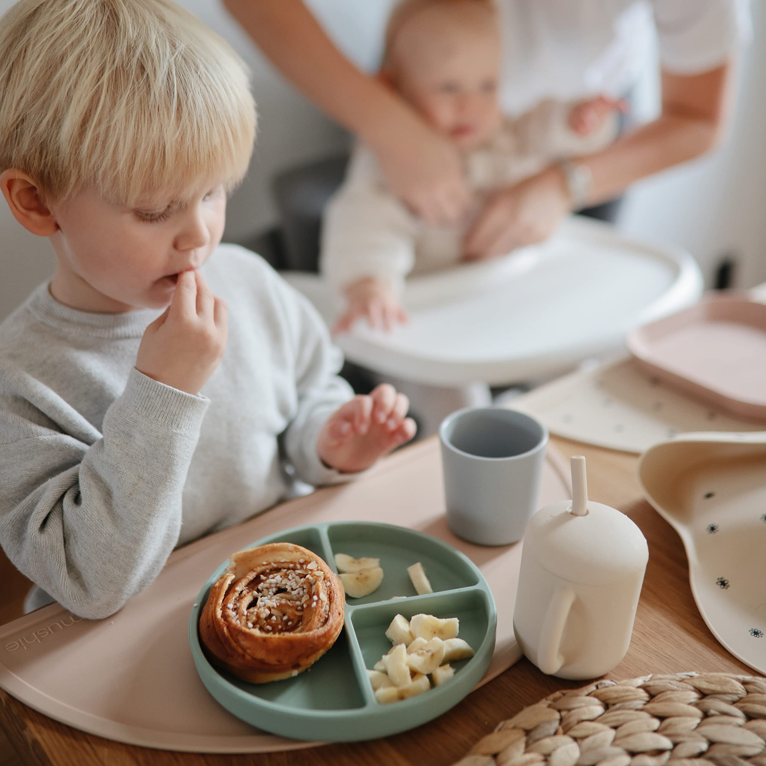 Mushie Kids Dinnerware Set of 2 Cups | BPA-Free Baby & Toddler Drinking Cups | Made in Denmark | Cloud Design | Perfect for Home, Daycare & Travel Use