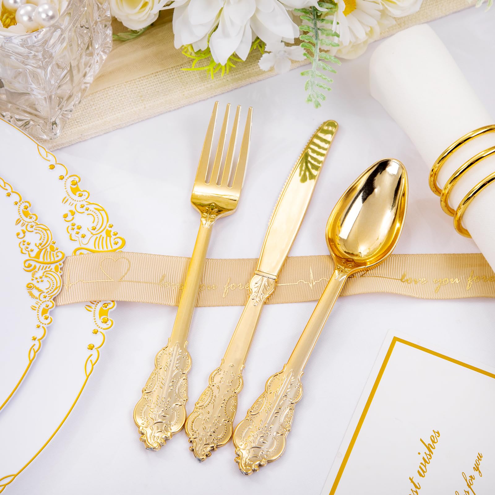 Hioasis 350-Piece White and Gold Disposable Plastic Dinnerware Set - 50 Dinner Plates, 50 Dessert Plates, 50 Forks, 50 Spoons, 50 Knives, 50 Cups & 50 Napkins - Elegant Party Supplies for Weddings, Birthdays & Events