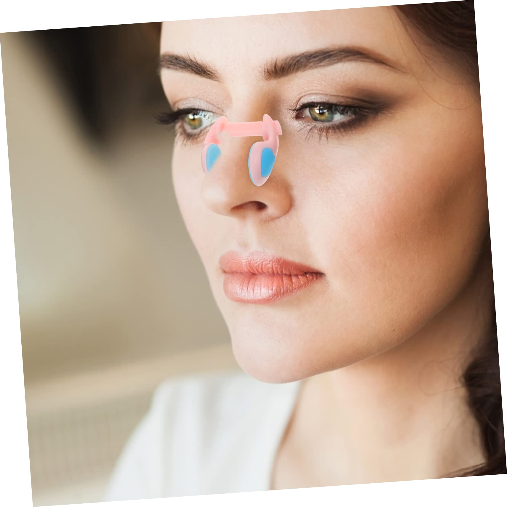 Nose Lifting Clip - Ergonomic Nose Bridge Shaper for Women & Men | Improve Nose Shape & Breathing | Perfect for Daily Use, Makeup Application & Sleep