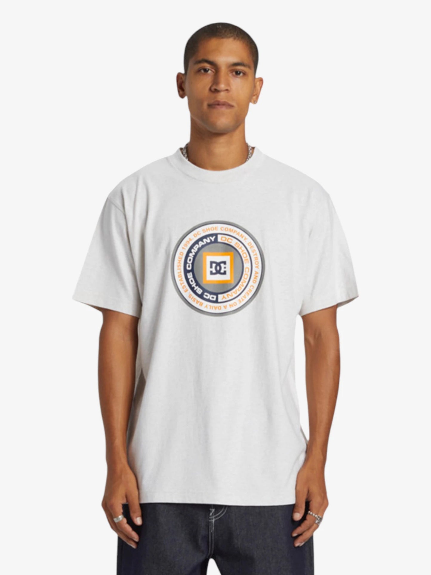 DC Retro Throwback T-Shirt - Grey - Vintage Graphic Tee for Casual Wear & Street Style Fashion