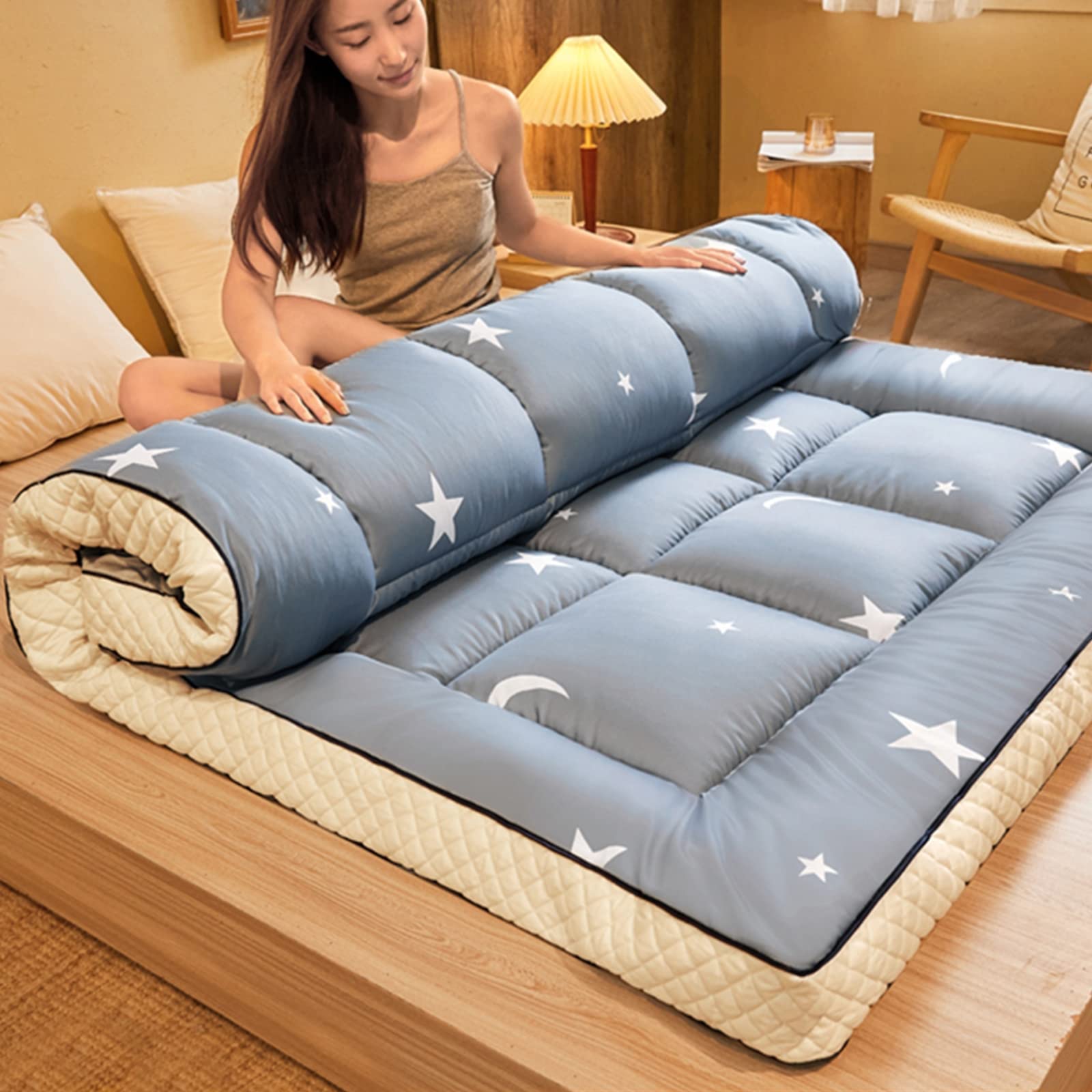 Thick Roll-Up Japanese Futon Mattress - Winter Quilted Floor Mattress | Portable Folding Tatami Sleeping Pad for Camping, Couch & Guest Bed | Star Pattern 180x200cm (71x79in) | Perfect for Small Spaces, Sleepovers & Outdoor Adventures