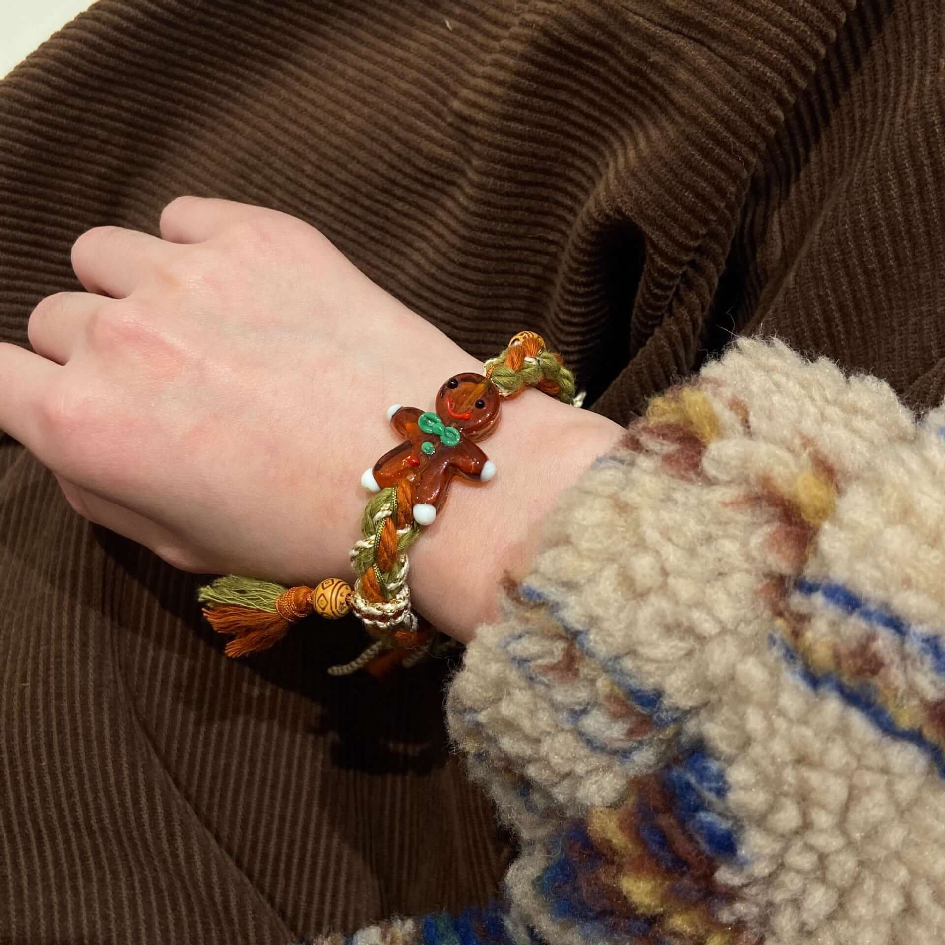 Gingerbread Snowman Charm Cute Woven Braided Christmas Bracelet | Holiday Gift for Women, Girls | Perfect for Christmas Parties, Festive Outfits & Winter Accessories