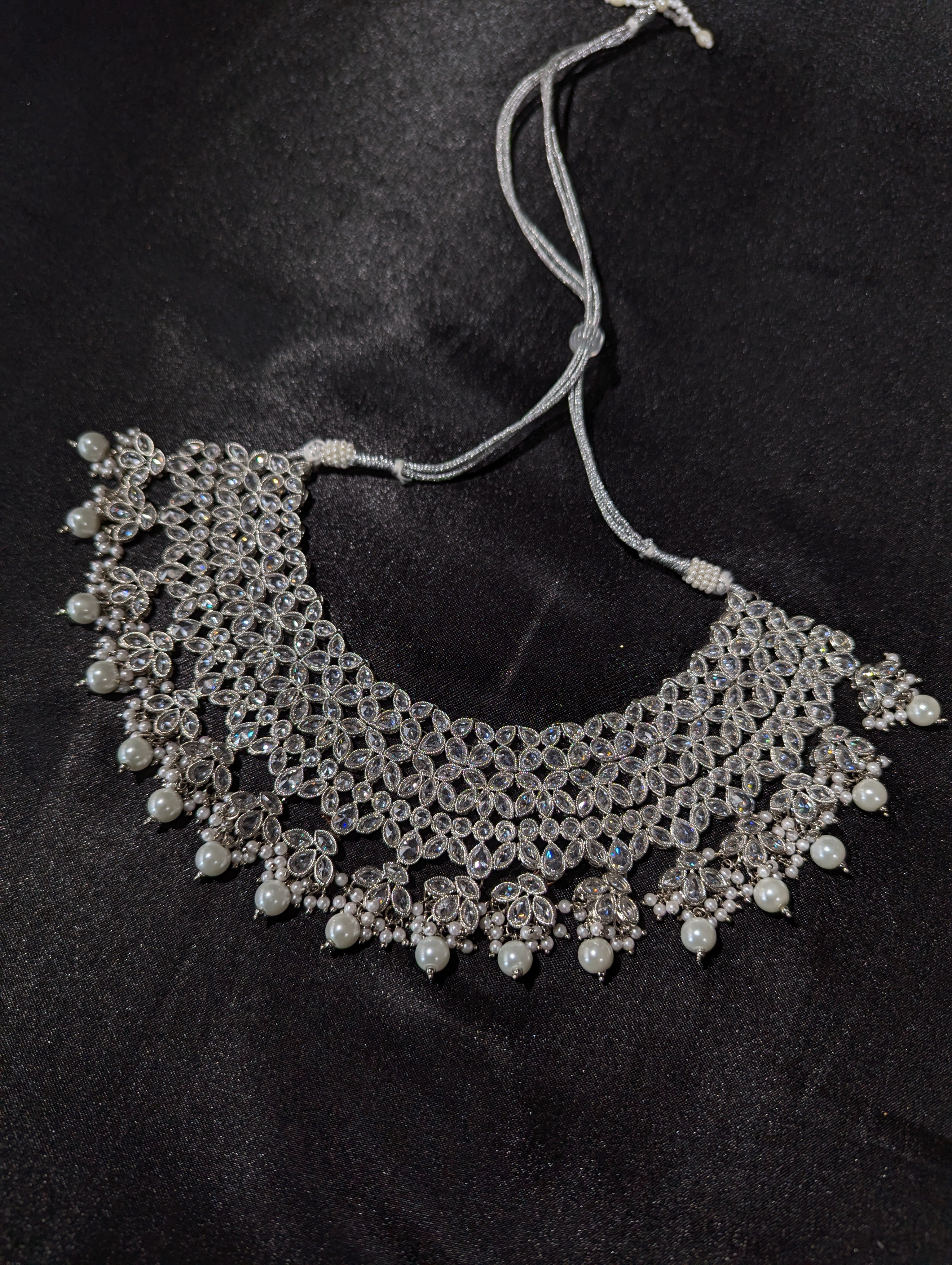 Nysa Polki Bridal Jewelry Set - Exquisite Indian Wedding Necklace, Earrings & Maang Tikka Set for Brides - Perfect for Weddings, Engagements & Special Occasions