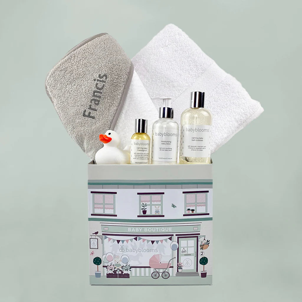 Personalized Bath Time Gift Set for Girls - Luxurious Spa Essentials with Custom Name - Perfect for Birthdays, Showers & Relaxing Self-Care Moments - SKU: LBG1069