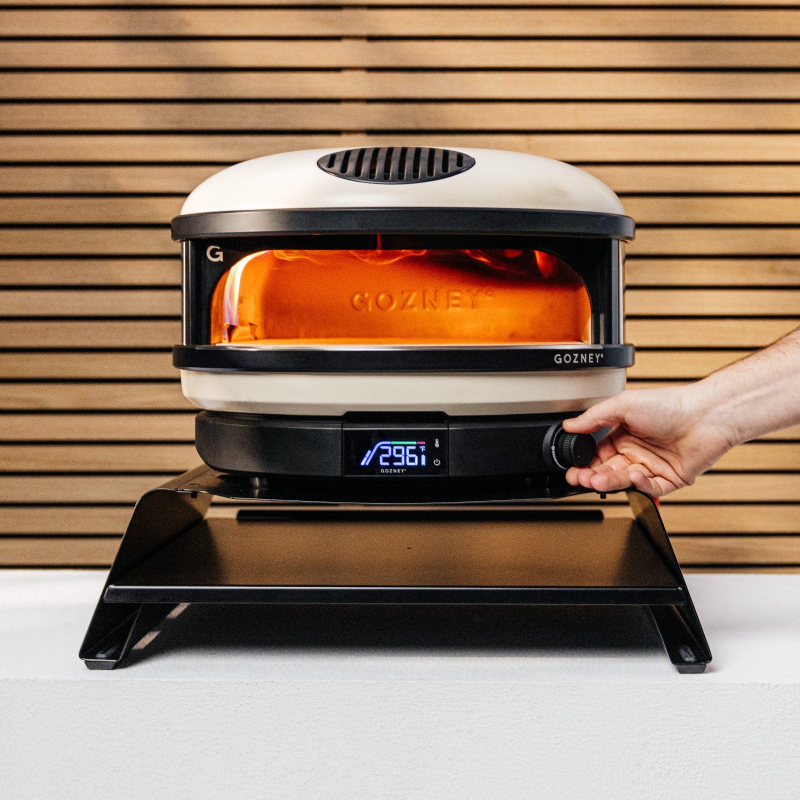 Gozney Arc Compact Outdoor Pizza Oven - Portable Gas & Wood Fired Pizza Maker for Backyard, Patio & Camping - Perfect for Home Chefs & Outdoor Cooking Enthusiasts
