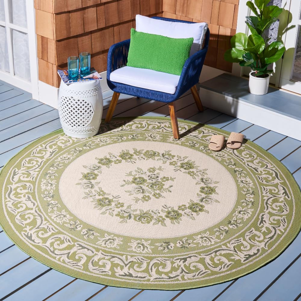 SAFAVIEH Courtyard Collection 6'7
