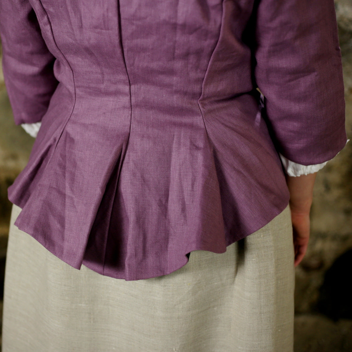 Women's Long Sleeve Linen Blouse - Breathable Solid Color Tops for Work, Office & Casual Wear