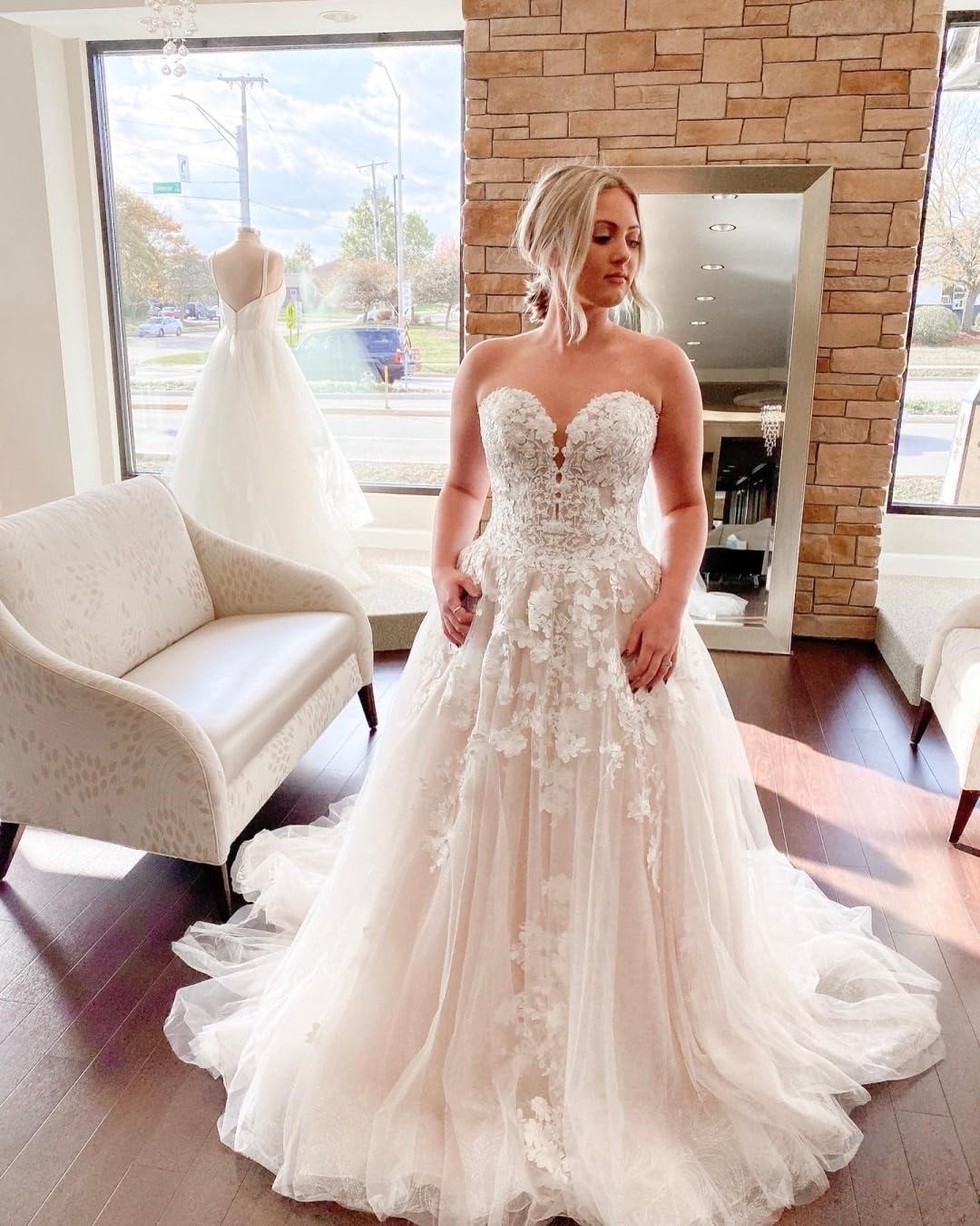 Elegant Princess Lace Tulle Wedding Dress for Bride - A-Line Bridal Gown with Train & Puffy Sleeves | Perfect for Church Ceremony, Ballroom Reception & Romantic Photoshoots