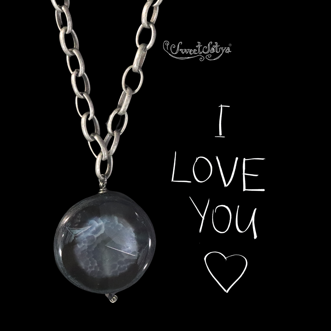 Black Agate Disc Necklace for Women - Natural Stone Pendant Jewelry - Boho Chic Layering Necklace for Everyday Wear, Gift Giving & Spiritual Healing
