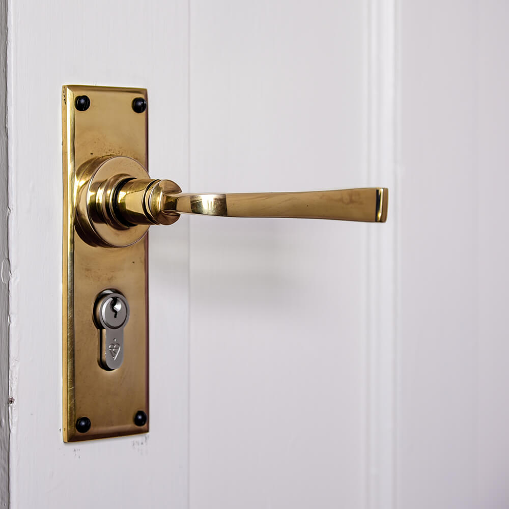 Vintage Polished Antique Brass Euro Lever Door Handles - Classic Avon Style for Interior & Exterior Doors - Perfect for Home, Office & Commercial Spaces