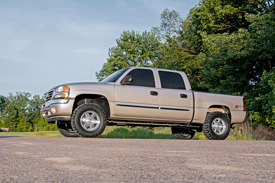 1.5-2 Inch Lift Kit V2 for Chevy Silverado & GMC Sierra 1500 4WD (1999-2006 & Classic) - Heavy Duty Suspension Upgrade | Model 28370 | Off-Road & Truck Enhancement