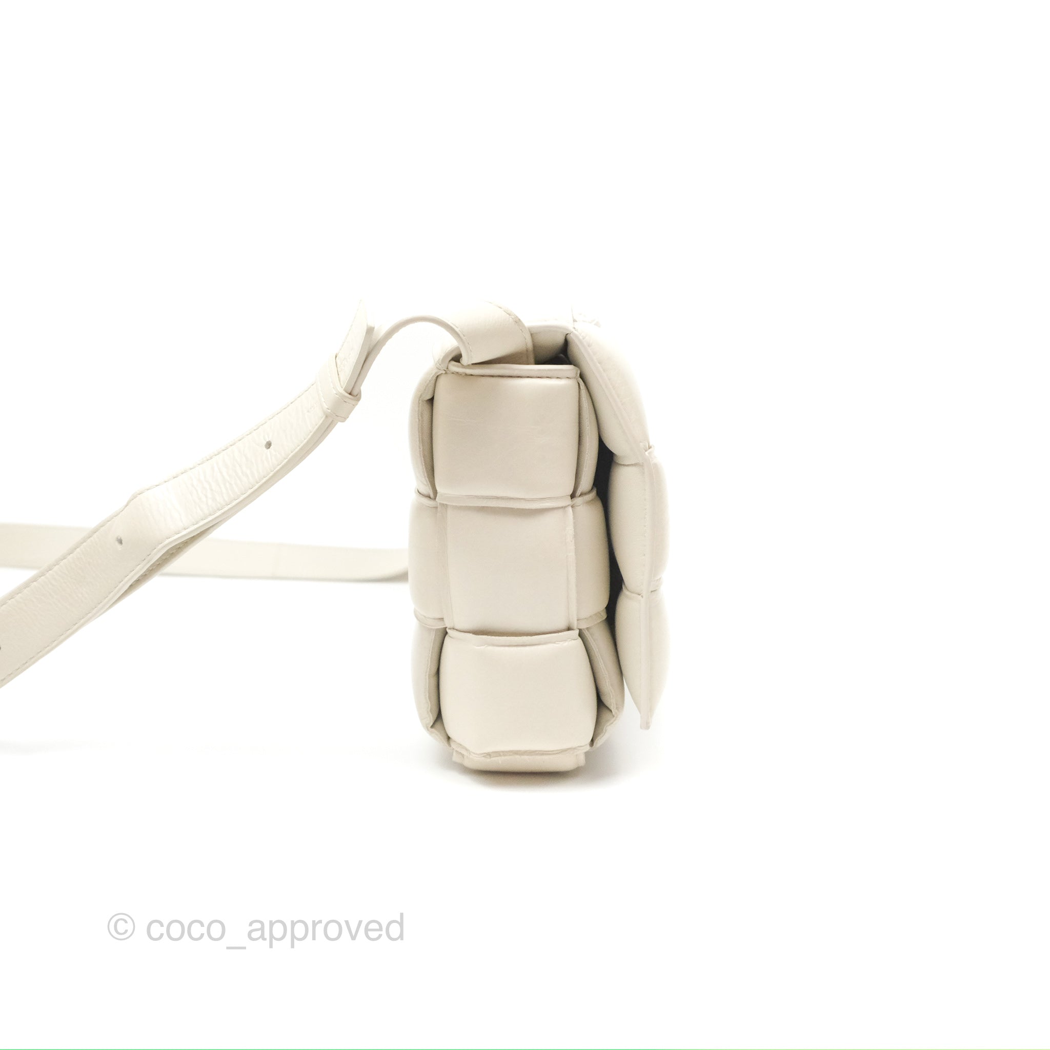 Bottega Veneta Padded Cassette Shoulder Bag - Intrecciato Chalk Paper Calfskin Leather Crossbody Purse for Women | Luxury Designer Handbag for Work, Travel & Everyday Use
