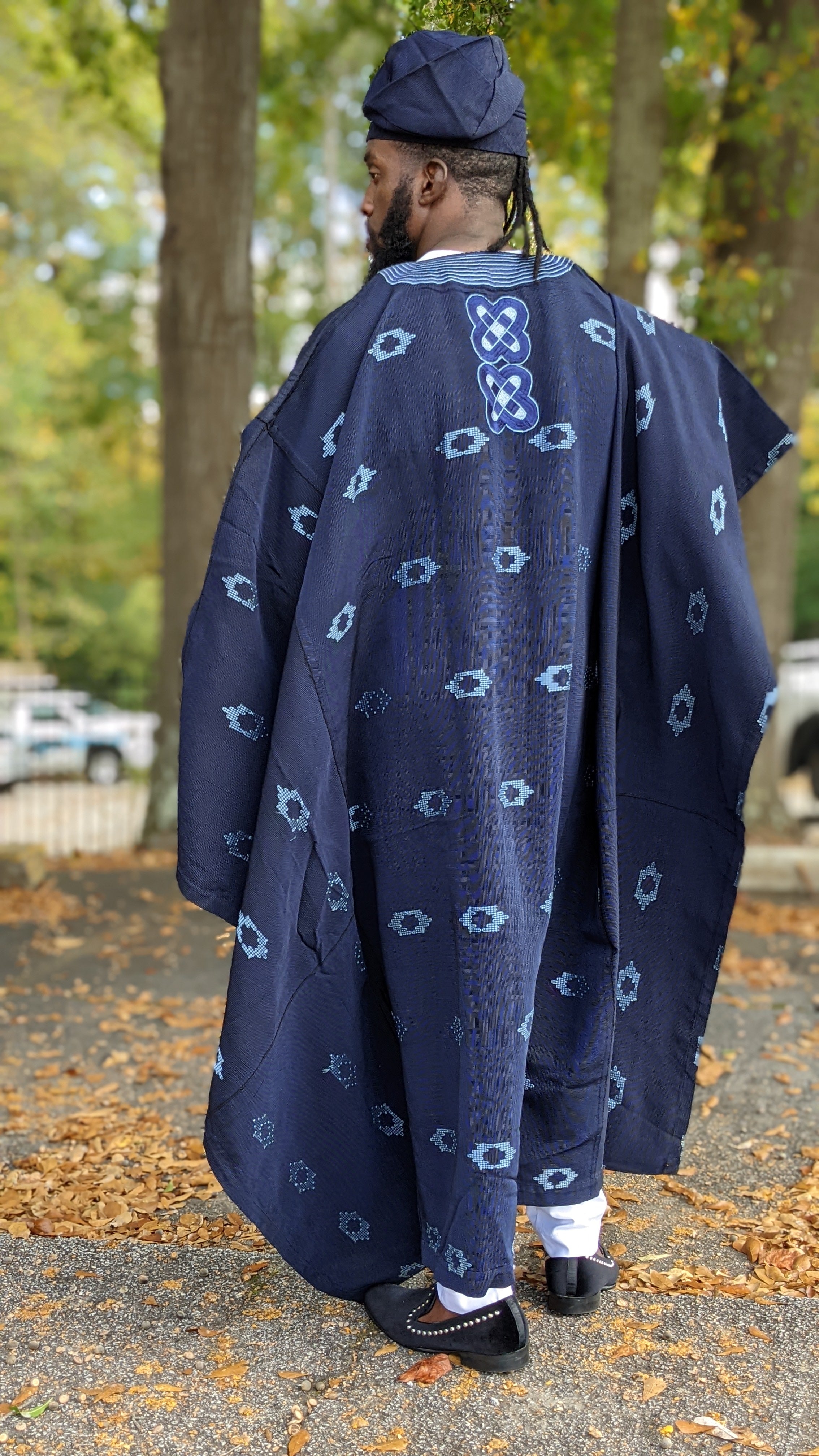 Badejo Navy Blue Aso Oke Agbada Grand Boubou Robe for Men - Traditional Nigerian Wedding Attire & Special Occasion Outfit - DPANBPB1