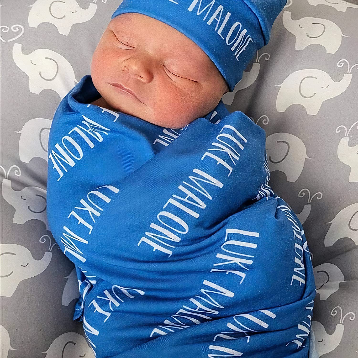 Personalized Monogram Baby Blanket with Custom Name - Soft Swaddle Blanket for Newborns, Infants & Toddlers - Perfect Baby Shower Gift, Birthday Present & Nursery Essential - Ideal for Swaddling, Cuddling & Photo Shoots