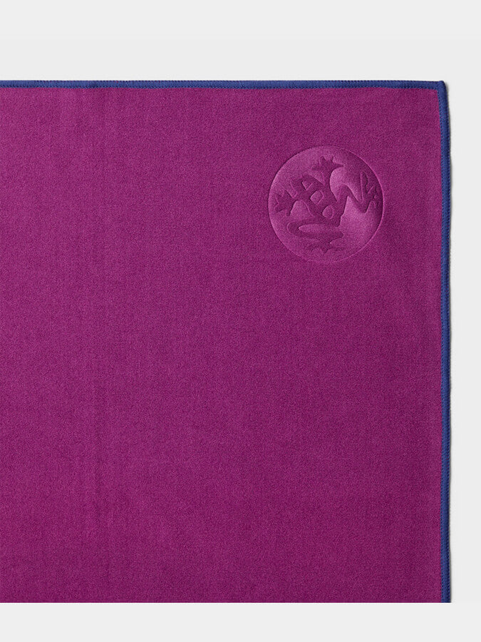 Manduka eQua Yoga Mat Towels - Non-Slip, Absorbent & Eco-Friendly for Hot Yoga, Pilates & Workouts - Perfect for Home & Studio Use